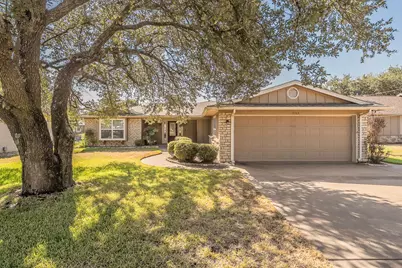 3713 Quail Run, Granbury, TX 76049 - Photo 1