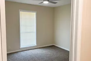429 Davis St, Fairfield, TX 75840 - Photo 8