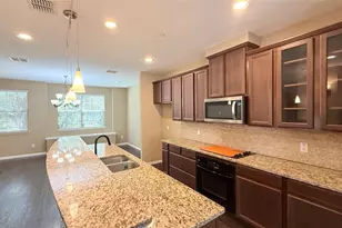 3912 Amberwood Dr, Addison, TX 75001 - Photo 4