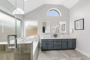 2409 Hedgeway Cir, Garland, TX 75044 - Photo 22