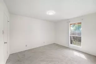 12482 Abrams Rd, Dallas, TX 75243 - Photo 10