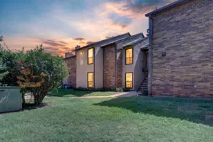 1204 Calico Ln, Arlington, TX 76011 - Photo 1