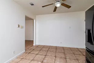 2204 Cales Dr, Arlington, TX 76013 - Photo 20