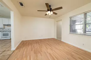 2204 Cales Dr, Arlington, TX 76013 - Photo 10