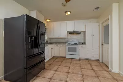 2204 Cales Drive, Arlington, TX 76013 - Photo 16