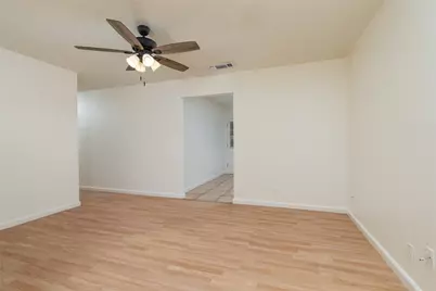 2204 Cales Drive, Arlington, TX 76013 - Photo 6