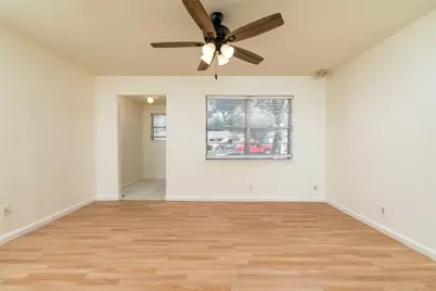 2204 Cales Drive, Arlington, TX 76013 - Photo 8