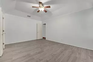 916 Pierce Arrow Dr, Arlington, TX 76001 - Photo 18