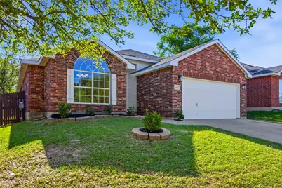 4817 Barnhill Lane, Fort Worth, TX 76135 - Photo 38