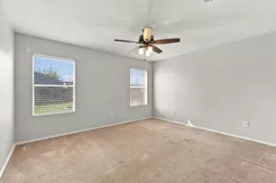 729 Rio Bravo Dr, Fort Worth, TX 76052 - Photo 22