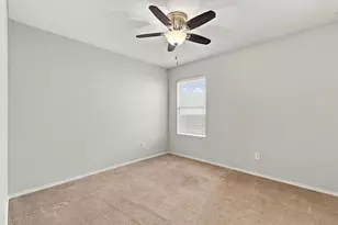 729 Rio Bravo Dr, Fort Worth, TX 76052 - Photo 16