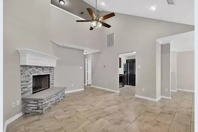 829 Summercreek Drive, Lewisville, TX 75067 - Photo 6
