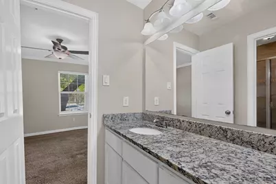 829 Summercreek Drive, Lewisville, TX 75067 - Photo 20