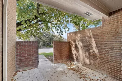 829 Summercreek Drive, Lewisville, TX 75067 - Photo 2