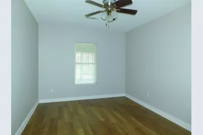 315 W Congress Street, Denton, TX 76201 - Photo 10