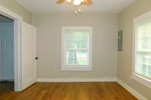 315 W Congress St, Denton, TX 76201 - Photo 8