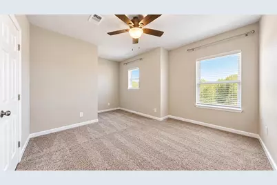 2407 Lee Avenue, Fort Worth, TX 76164 - Photo 12