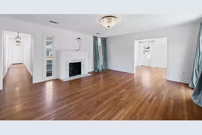 2420 Rogers Avenue, Fort Worth, TX 76109 - Photo 10
