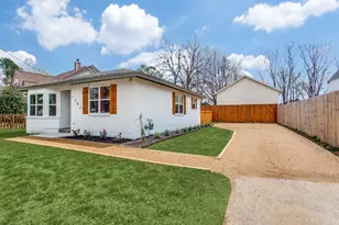 1307 Worthington St, Grapevine, TX 76051 - Photo 2