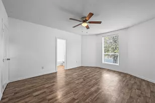 708 W Day St, Denison, TX 75020 - Photo 14