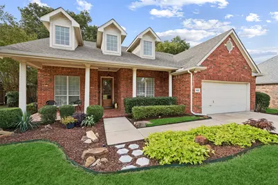 402 Brookside Drive, Lake Dallas, TX 75065 - Photo 2