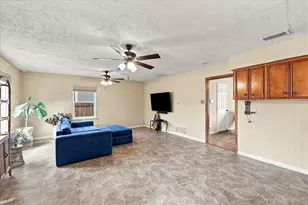 3202 Casino Dr, Dallas, TX 75224 - Photo 12