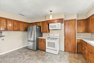 3202 Casino Dr, Dallas, TX 75224 - Photo 14