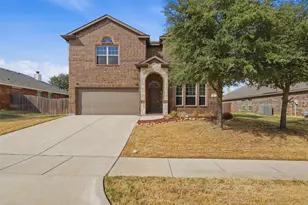 8 Mapleridge Dr, Edgecliff Village, TX 76134 - Photo 1