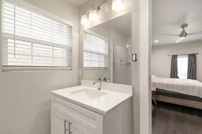 1506 E Waco Avenue, Dallas, TX 75216 - Photo 24
