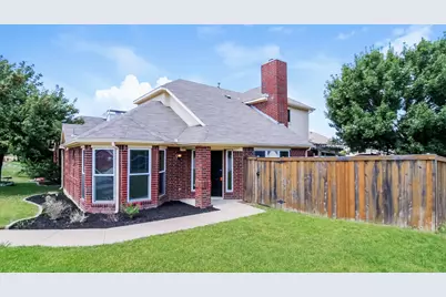 501 Timber Way Drive, Lewisville, TX 75067 - Photo 2