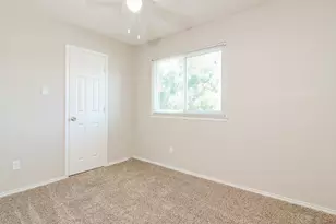501 Timber Way Dr, Lewisville, TX 75067 - Photo 10