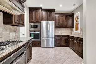 4817 Bayview Dr, Plano, TX 75093 - Photo 4