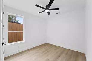 511 Avenue J, Dallas, TX 75203 - Photo 14