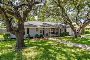 3817 Lawndale Ave, Fort Worth, TX 76133 - Photo 2