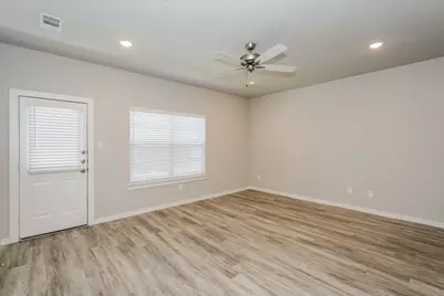615 Sophia Way, Lewisville, TX 75057 - Photo 2