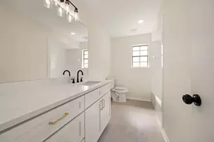 1705 S Timber Ct, Benbrook, TX 76126 - Photo 14