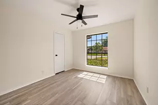 1705 S Timber Ct, Benbrook, TX 76126 - Photo 12