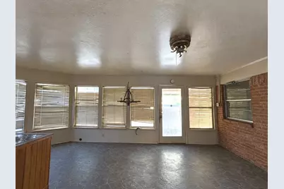 2001 Carverly Drive, Fort Worth, TX 76112 - Photo 6
