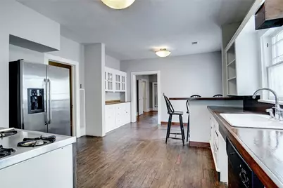 916 W Hickory Street, Denton, TX 76201 - Photo 10