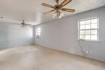 915 Cherry Laurel Lane, Arlington, TX 76012 - Photo 12