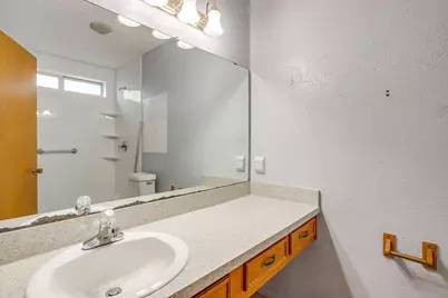 915 Cherry Laurel Lane, Arlington, TX 76012 - Photo 14
