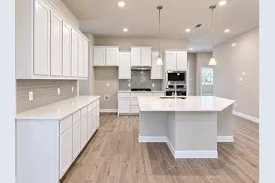 2812 McCormick Street, Denton, TX 76205 - Photo 2