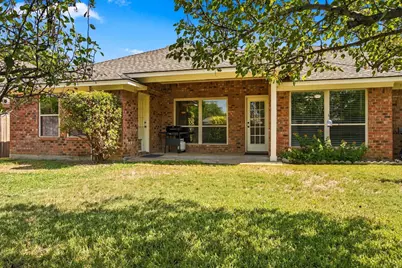 7101 Hazel Place, North Richland Hills, TX 76182 - Photo 30