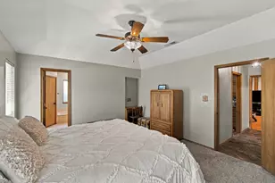 7101 Hazel Pl, North Richland Hills, TX 76182 - Photo 22