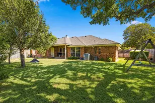 7101 Hazel Pl, North Richland Hills, TX 76182 - Photo 30