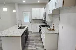 2000 May St, Fort Worth, TX 76110 - Photo 6