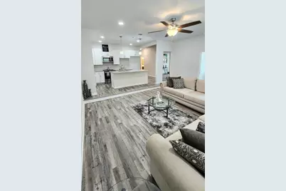 2000 May Street, Fort Worth, TX 76110 - Photo 2