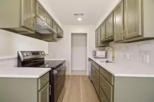 908 Isbell Rd, Fort Worth, TX 76114 - Photo 2