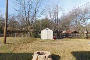 2212 Bernard St, Denton, TX 76205 - Photo 18
