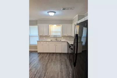 1007 N Walnut Street, Cleburne, TX 76033 - Photo 6